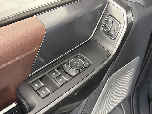 Certified 2021 Ford F150 Lariat w/ Equipment Group 502A High image 26