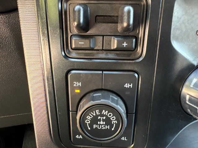 Certified 2025 Ford F150 Platinum AWD/4WD image 34
