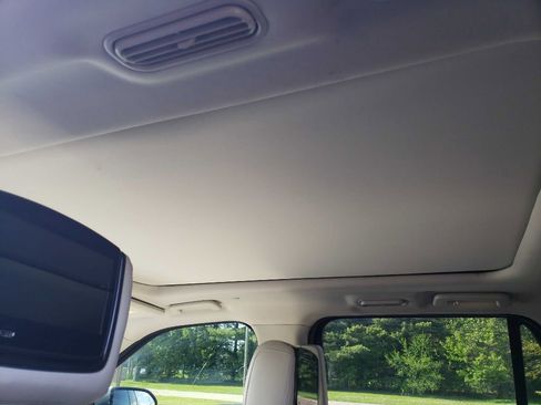 Used 2018 Ford Expedition Platinum AWD/4WD image 34