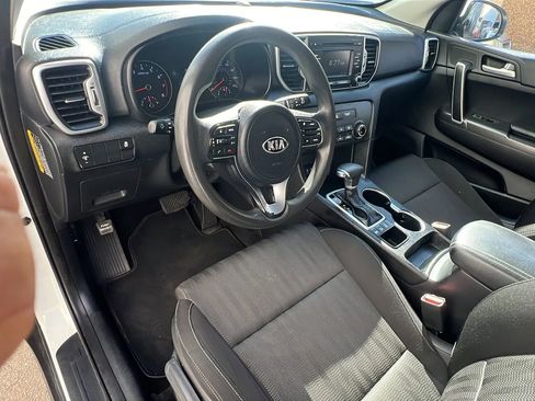 Used 2017 Kia Sportage LX image 24