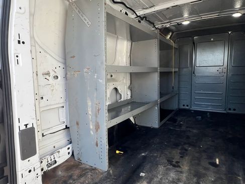 Used 2021 Ford Transit 250 Low Roof RWD image 8