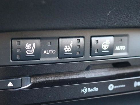 Used 2020 Lexus ES 350 w/ Premium Package image 18