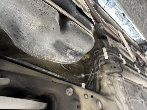 Used 2021 Toyota Corolla LE FWD image 29