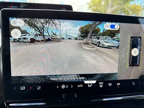 New 2025 Ford Expedition Max Platinum w/ Stealth Appearance Package image 29