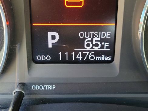 Used 2019 Toyota Corolla LE image 22