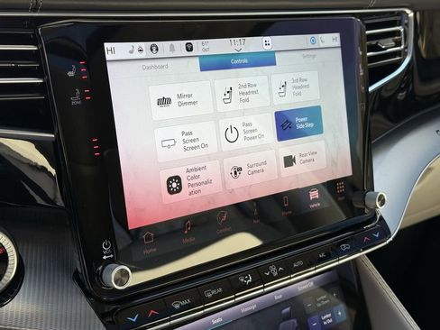 Used 2023 Jeep Grand Wagoneer Series I image 28