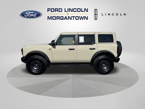 Used 2025 Ford Bronco Badlands AWD/4WD image 1