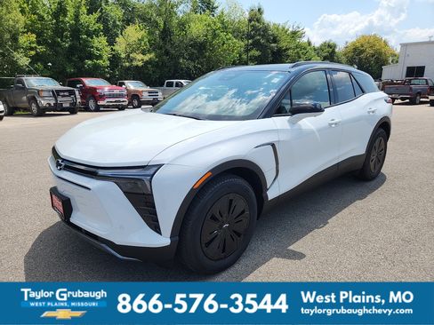 New 2025 Chevrolet Blazer EV LT w/ Super Cruise Package FWD image 4