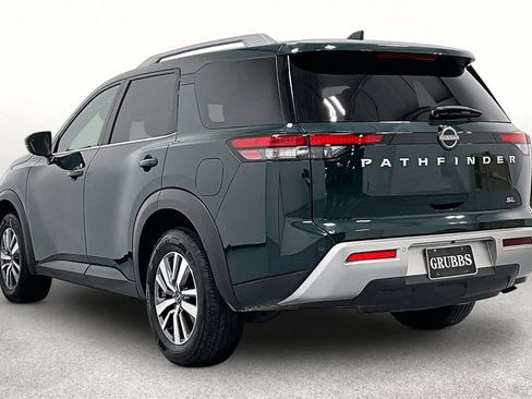 Used 2025 Nissan Pathfinder SL FWD image 15