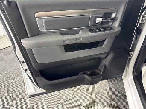 Used 2017 RAM 1500 Big Horn AWD/4WD image 11