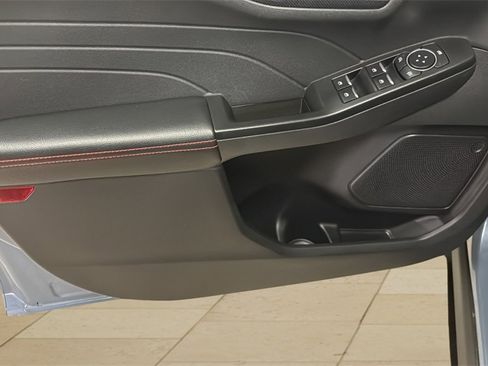 Used 2025 Ford Escape ST-Line image 40