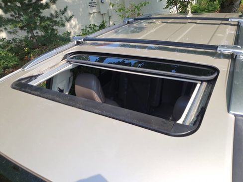 Used 2011 Lexus GX 460 image 14