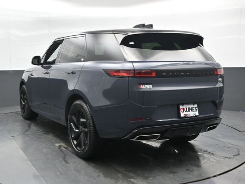Used 2023 Land Rover Range Rover Sport SE Dynamic image 9