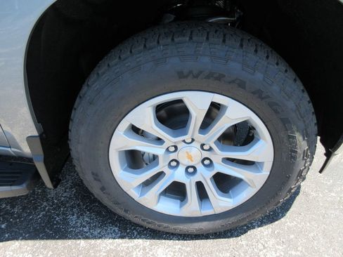 New 2026 Chevrolet Silverado 1500 LTZ w/ LTZ Premium Package image 10