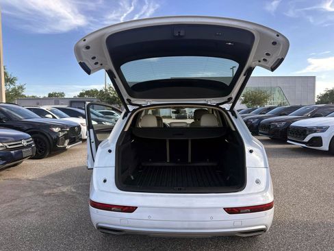 Used 2018 Audi Q5 2.0T Premium Plus w/ Premium Plus Package image 10