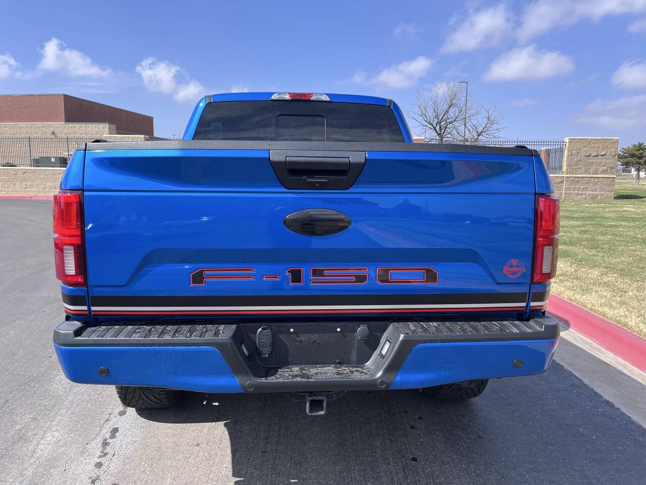 Used 2019 Ford F150 XLT w/ Equipment Group 302A Luxury AWD/4WD image 4