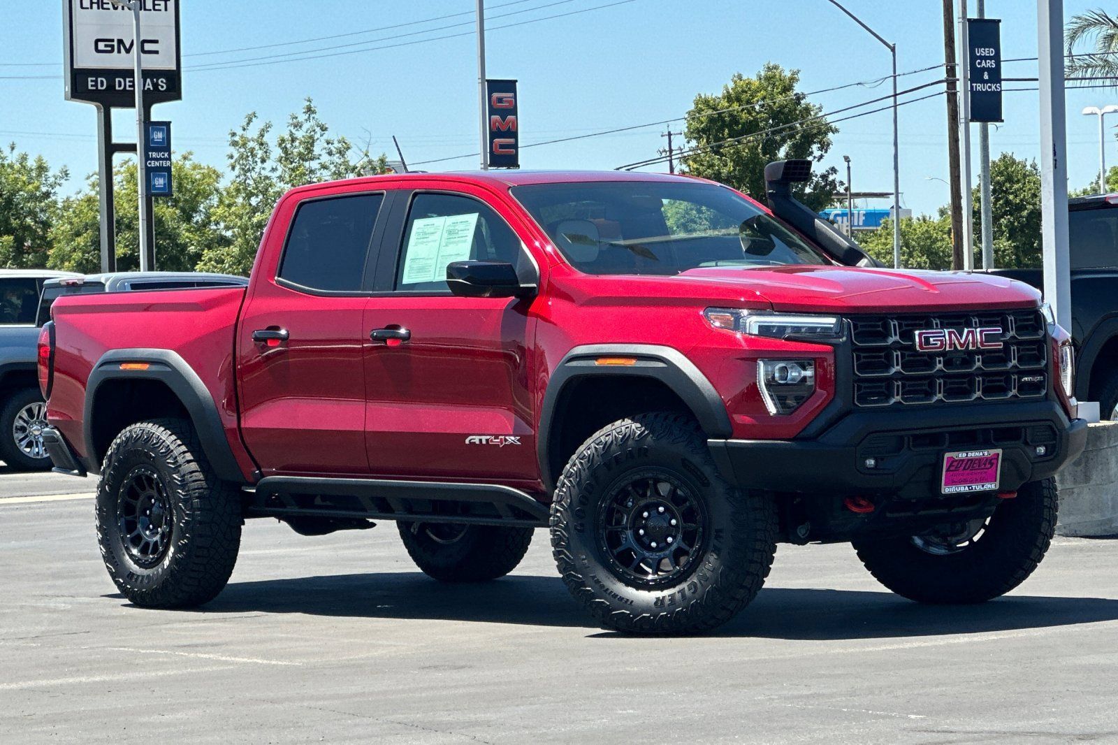 Used 2026 GMC Canyon AT4X w/ AT4X AEV Edition AWD/4WD image 2