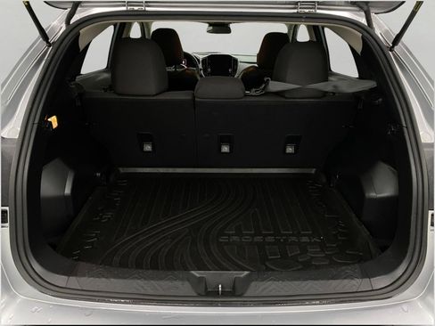 Used 2024 Subaru Crosstrek 2.0i Premium image 6
