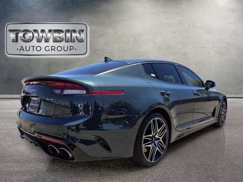 Certified 2022 Kia Stinger GT1 RWD image 5