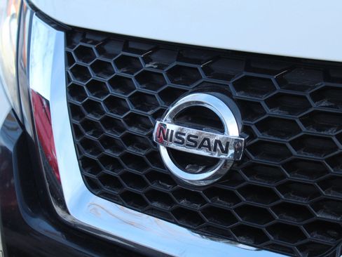 Used 2019 Nissan Murano SV image 38