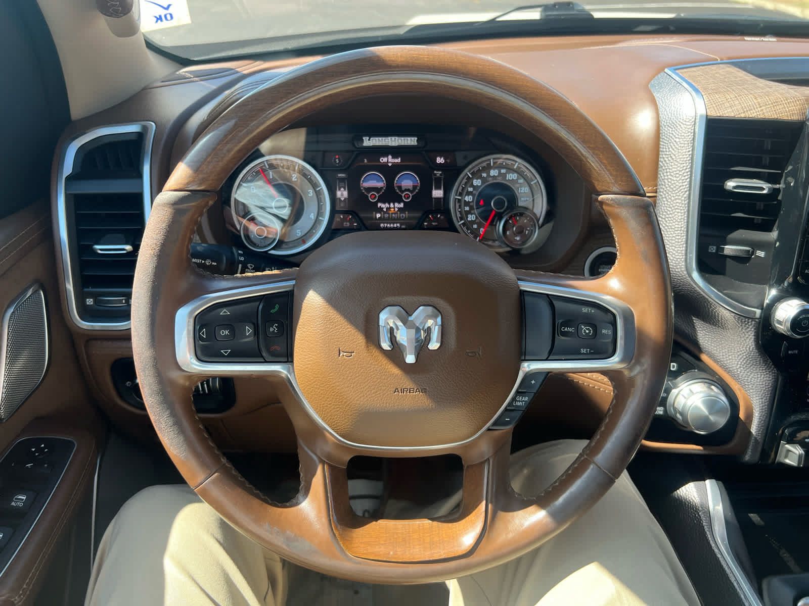 Used 2021 RAM 1500 Limited AWD/4WD image 18