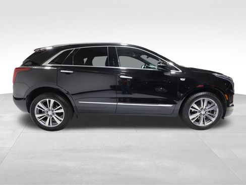 Certified 2025 Cadillac XT5 Premium Luxury image 5
