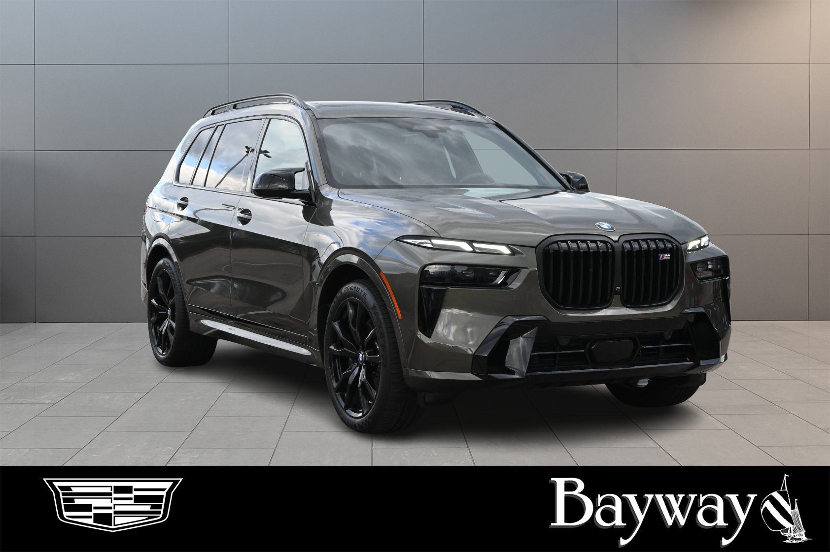 Used 2025 BMW X7 M60i AWD/4WD image 4