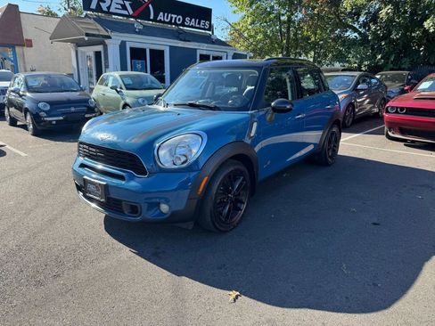 Used 2012 MINI Cooper Countryman S image 1