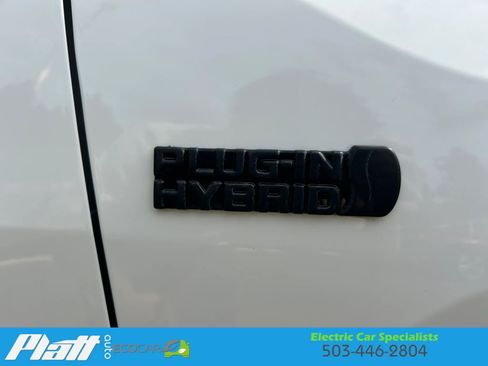Used 2024 Toyota RAV4 SE AWD/4WD image 43