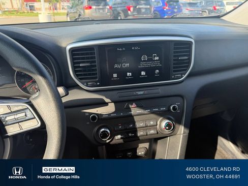 Used 2021 Kia Sportage LX AWD/4WD image 18