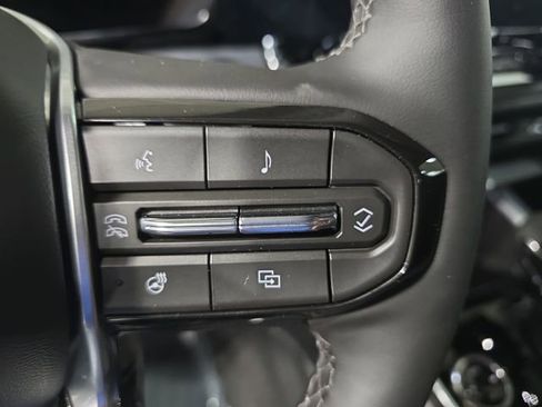 New 2026 Chevrolet Colorado LT w/ LT Convenience Package image 18