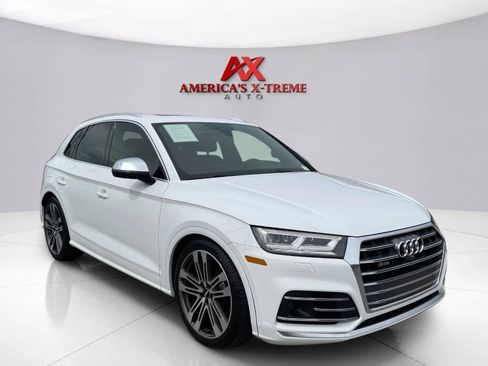 Used 2018 Audi SQ5 Prestige w/ Prestige Package AWD/4WD image 7