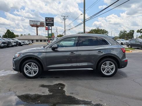 Used 2022 Audi Q5 e Premium AWD/4WD image 8