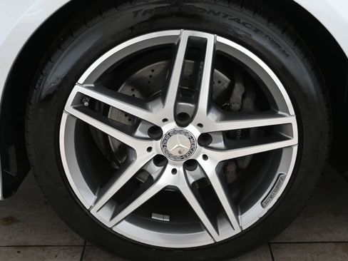 Used 2016 Mercedes-Benz E 350 4MATIC Sedan image 33