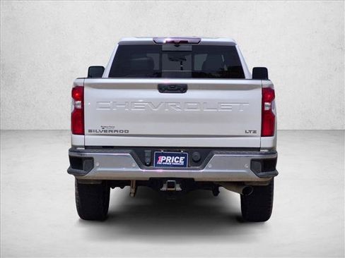 Used 2024 Chevrolet Silverado 2500 LTZ w/ LTZ Plus Package AWD/4WD image 6