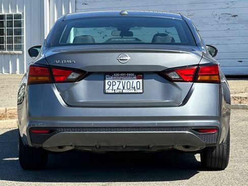 Used 2025 Nissan Altima 2.5 S FWD image 5