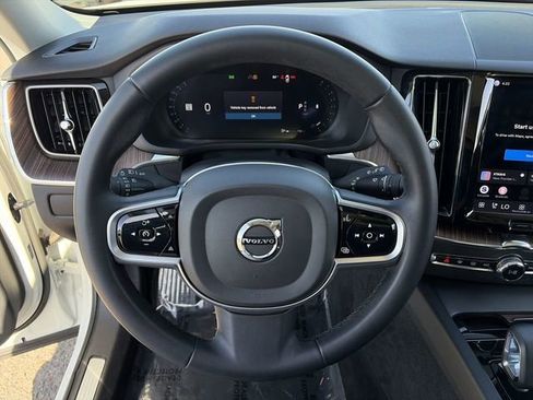 Used 2023 Volvo XC60 B5 Plus w/ Protection Package Premier FWD image 25