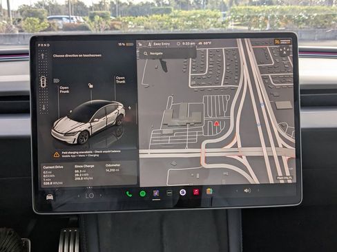 Used 2024 Tesla Model 3 Performance image 23