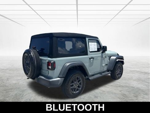 Used 2024 Jeep Wrangler Sport AWD/4WD image 5