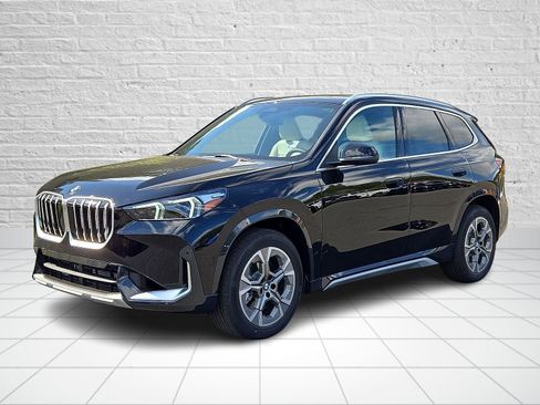 Used 2026 BMW X1 xDrive28i w/ Convenience Package image 2