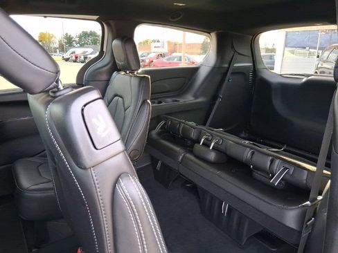 New 2026 Chrysler Pacifica Select image 23