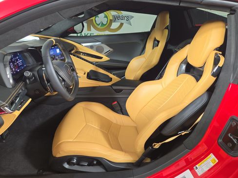 Certified 2023 Chevrolet Corvette Stingray Premium Conv w/ Z51 Performance Package RWD image 11
