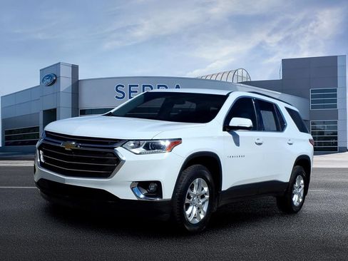 Used 2019 Chevrolet Traverse LT FWD image 1