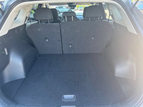 Used 2025 Kia Sportage LX FWD image 30