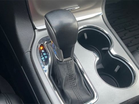 Used 2020 Jeep Grand Cherokee Altitude image 28