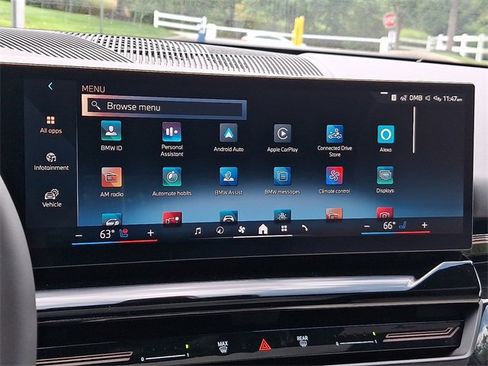 New 2026 BMW 530i xDrive w/ Premium Package image 19