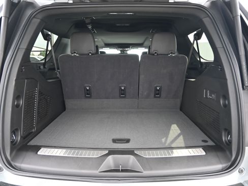 Used 2025 GMC Yukon XL AT4 w/ AT4 Premium Package image 35