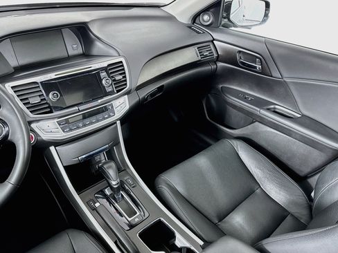 Used 2015 Honda Accord EX-L image 23