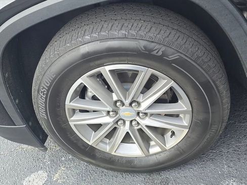 Certified 2023 Chevrolet Traverse LT image 18