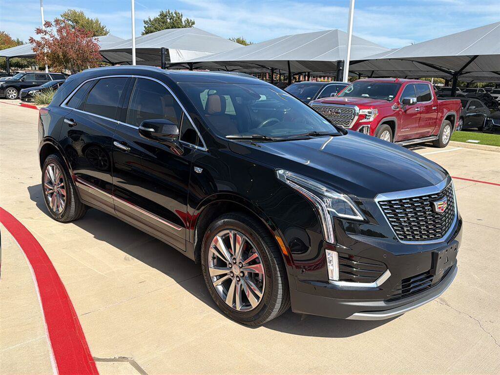 Used 2024 Cadillac XT5 Premium Luxury w/ Technology Package FWD image 6